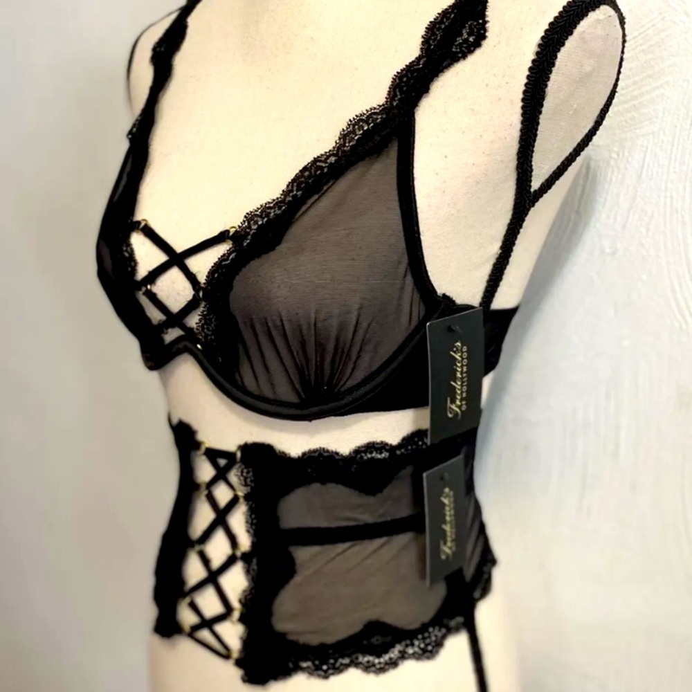 Frederick’s Of Hollywood Black Lingerie Set Small